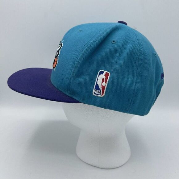 Mitchell & Ness Hat Charlotte Hornets Snapback Hardwood Classics Basketball Cap - Picture 5 of 8